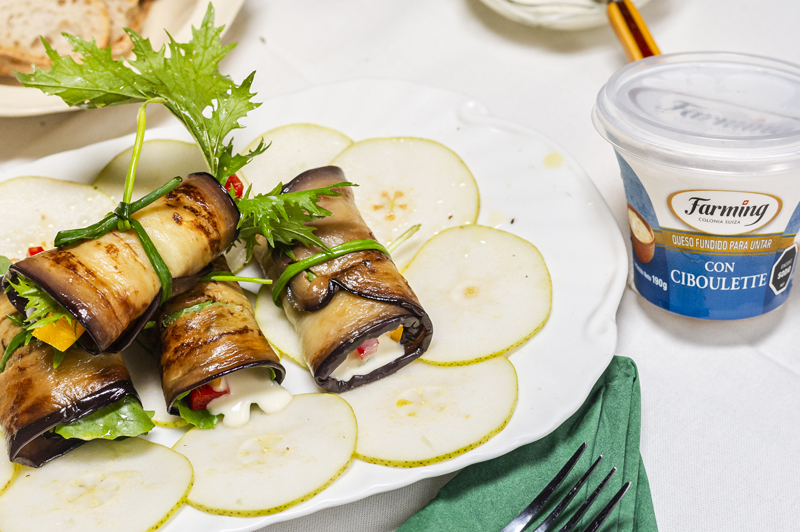 Involtini de berenjenas rellenas con queso crema