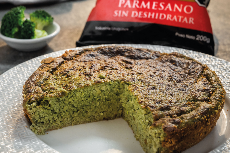 Budín de brócoli con parmesano y limón